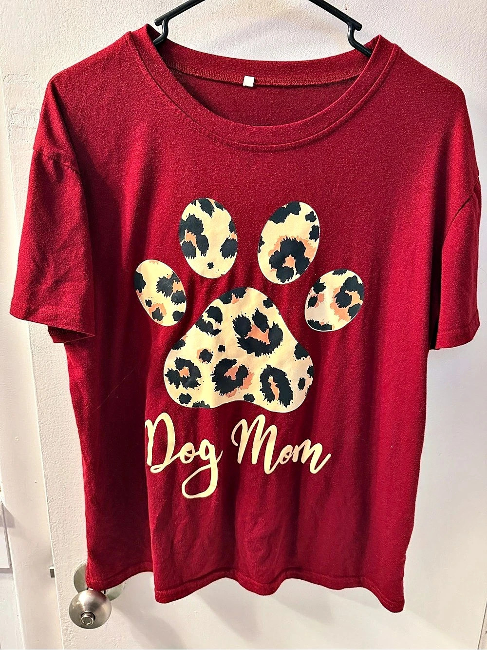 Dog Mom Graphic Tee in Red Size Medium